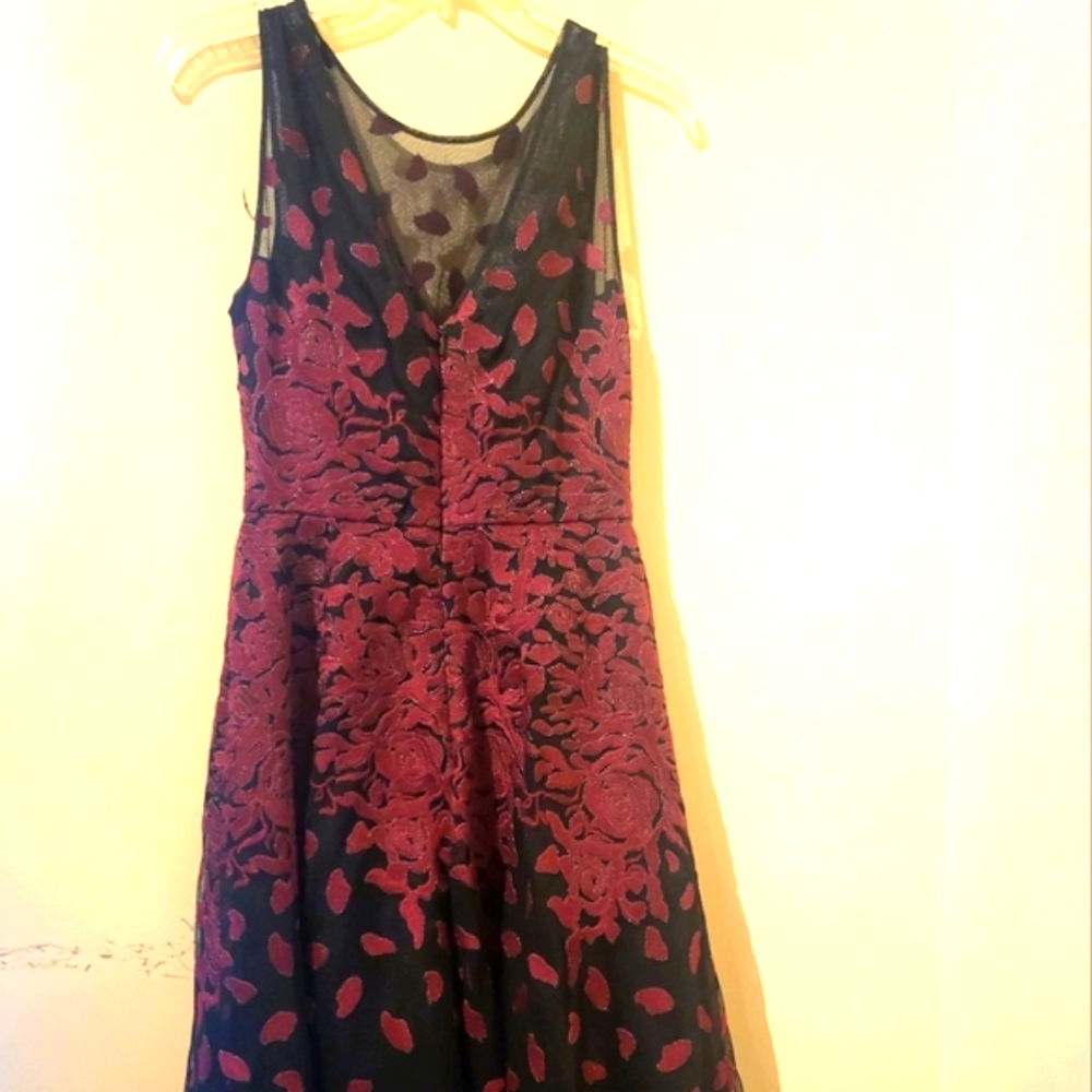BCBG MAXAZRIA COCTEL DRESS